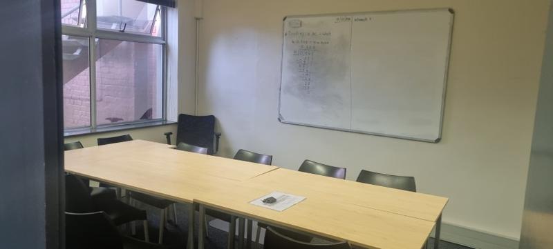 To Let Commercial Property for Rent in Mowbray Western Cape